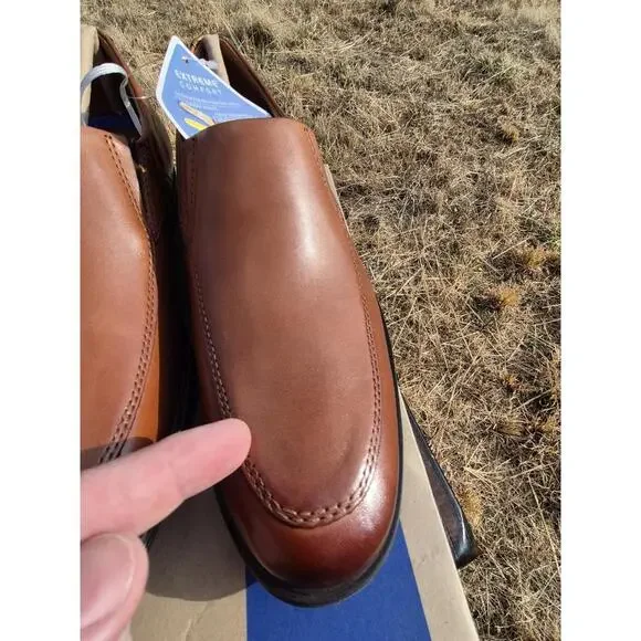 Clarks Whiddon Loafers Leather Slip on Tan Comfort Dress Shoe Men's 7 $105 MSRP - Picture 9 of 9